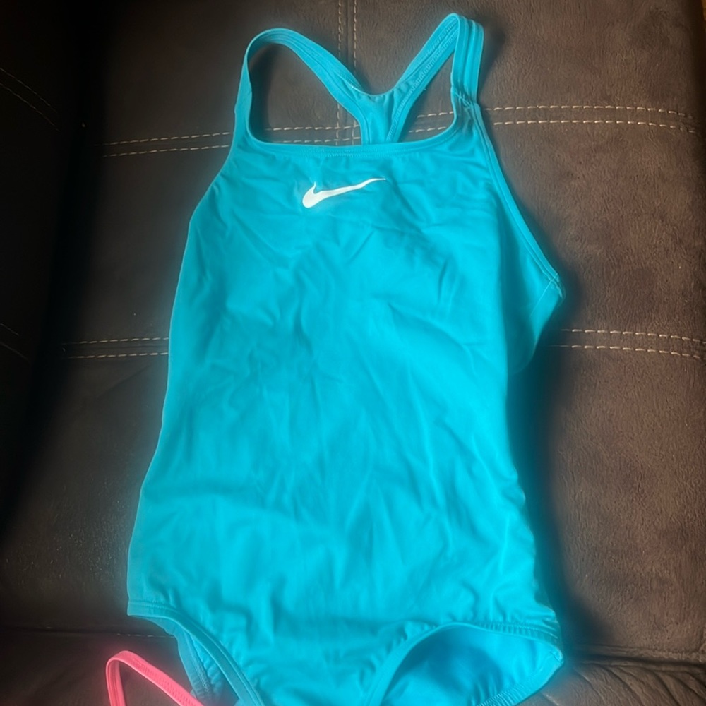 Girls Nike one piece bath suit